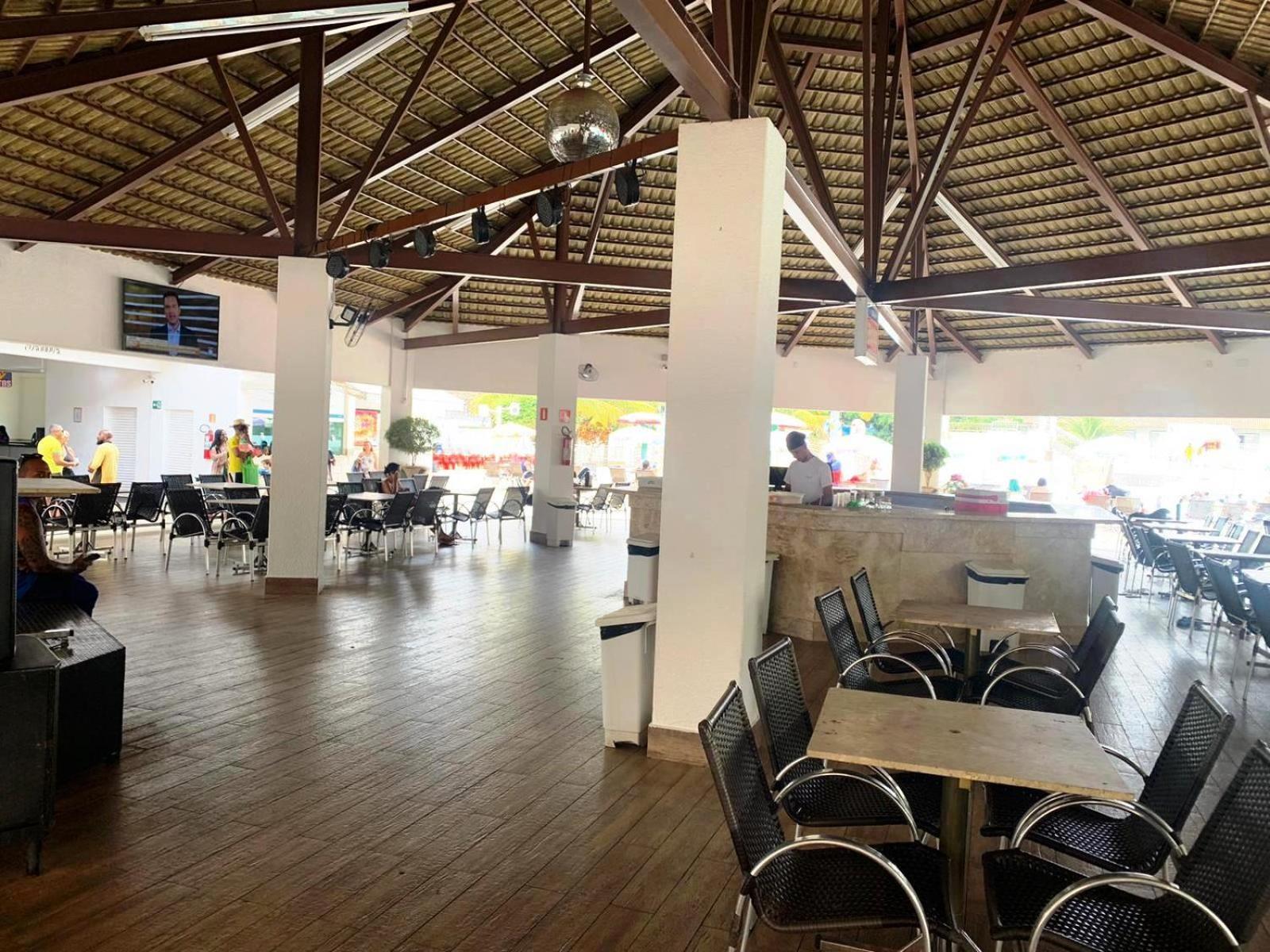Lacqua diroma com fogão, geladeira, micro-ondas, Park aquático 24h, acomoda até 5 pessoas Caldas Novas Exterior foto