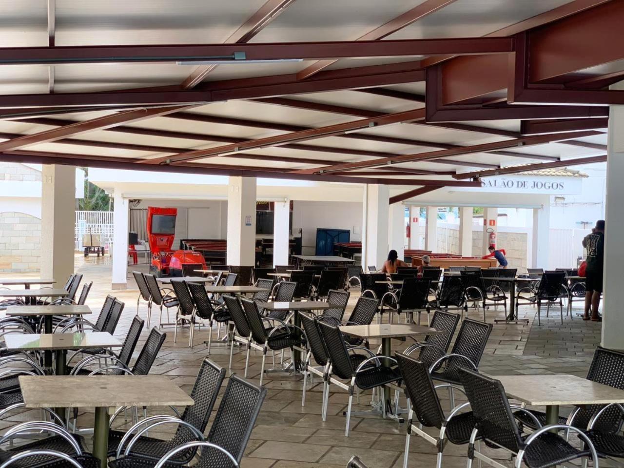 Lacqua diroma com fogão, geladeira, micro-ondas, Park aquático 24h, acomoda até 5 pessoas Caldas Novas Exterior foto